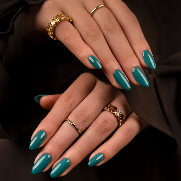 Sapphire Whisper - 332 - 4.5g Gel