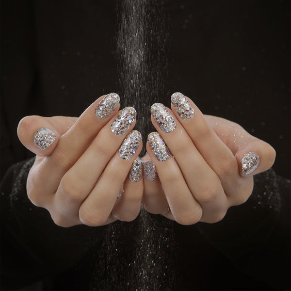 Glitter gel manicure