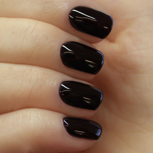 Dark violet gel nails