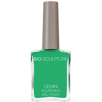 Green nail polish