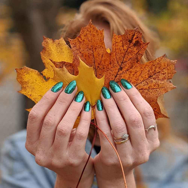 Green glitter nails